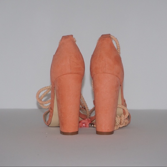 Very Cute Missguided Block Heels - Picture 2 of 3